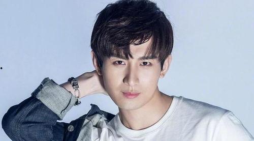 娱乐吃瓜酱成毅,娱乐吃瓜酱的甜蜜诱惑